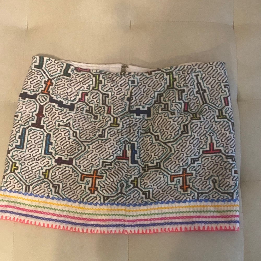 Geometric Patterned Mini Skirt - image 1